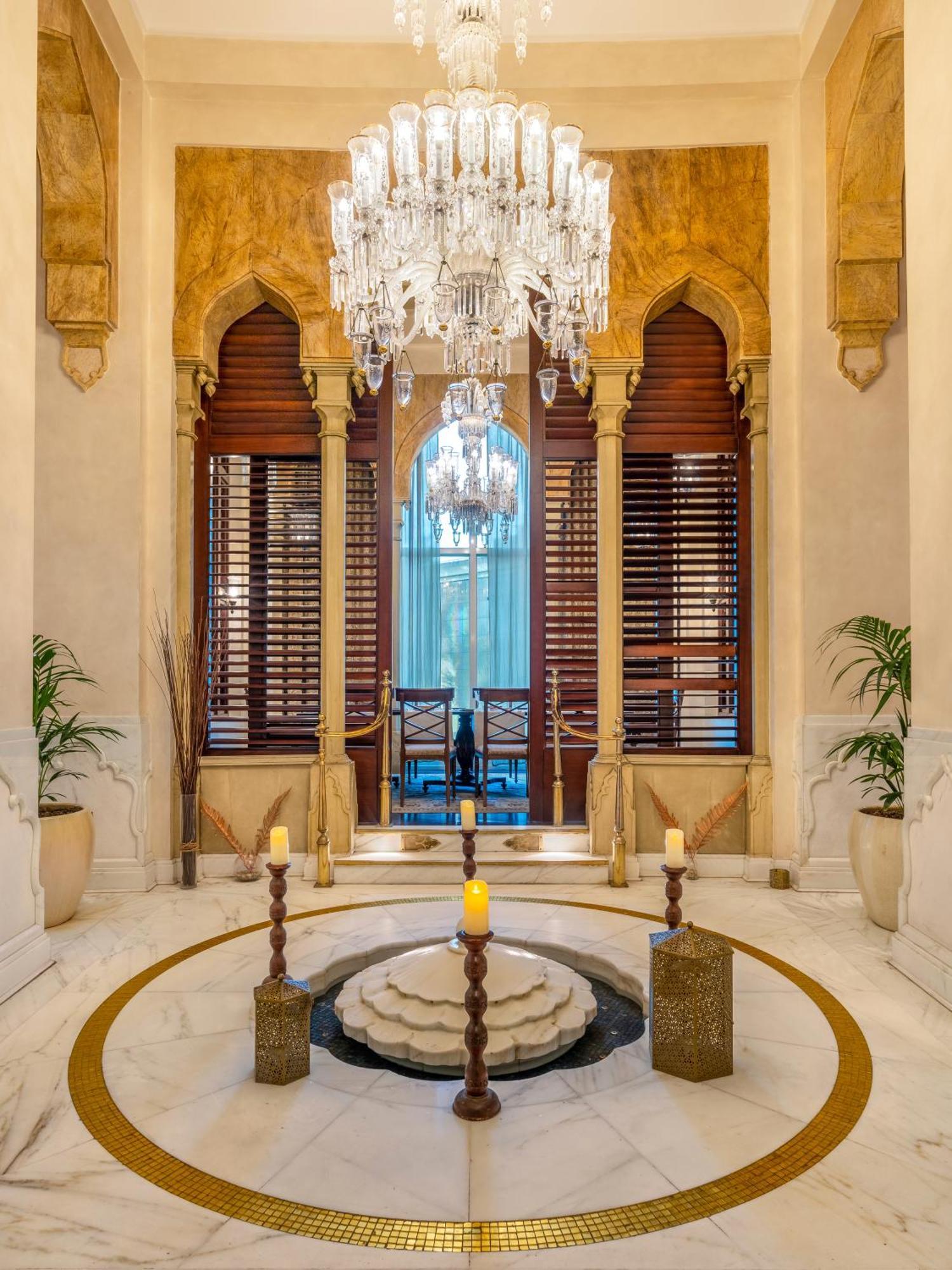 Moevenpick Hotel Al Khobar Exterior foto The lobby of the hotel