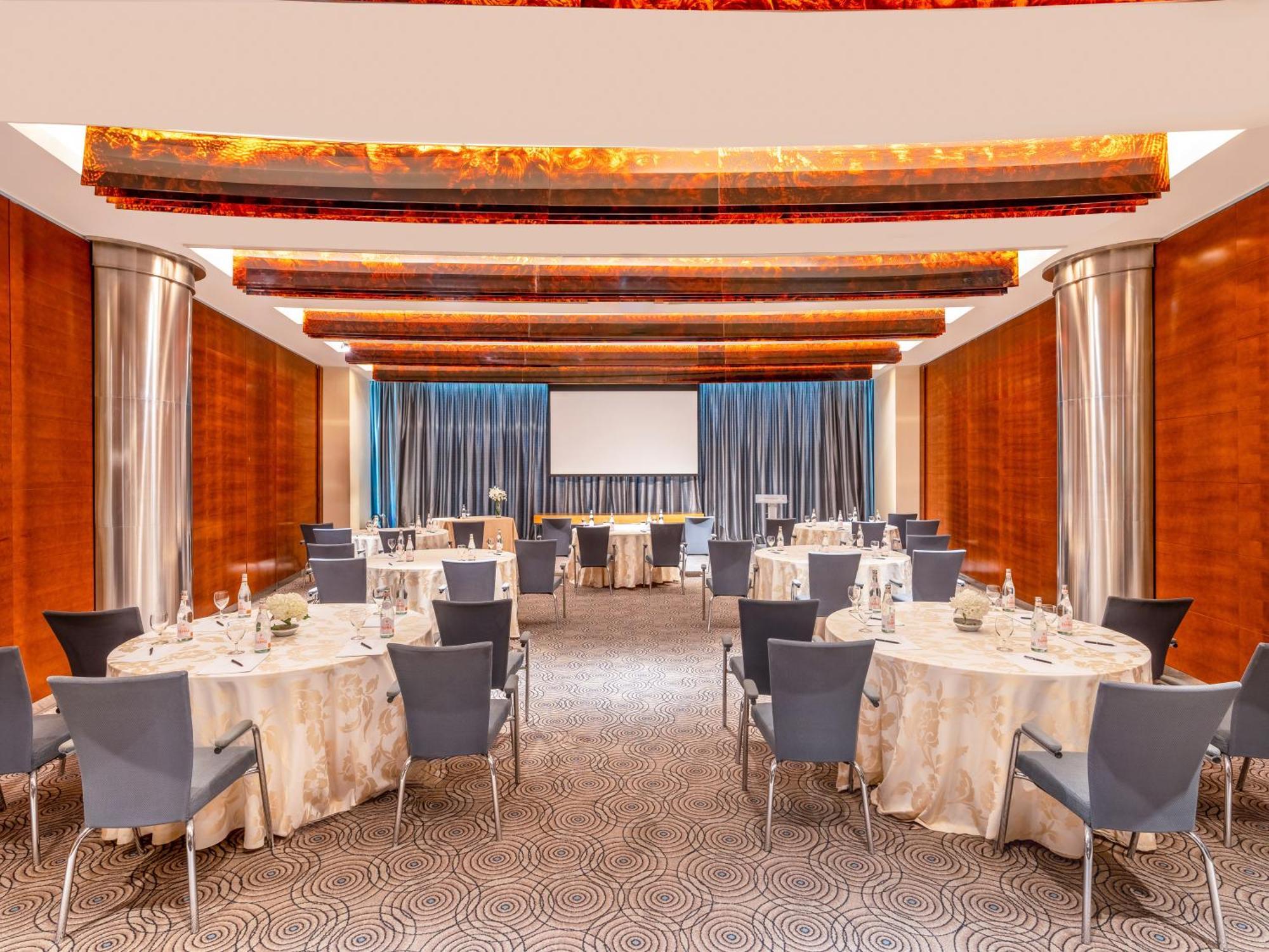 Moevenpick Hotel Al Khobar Exterior foto The Westin Meeting Room