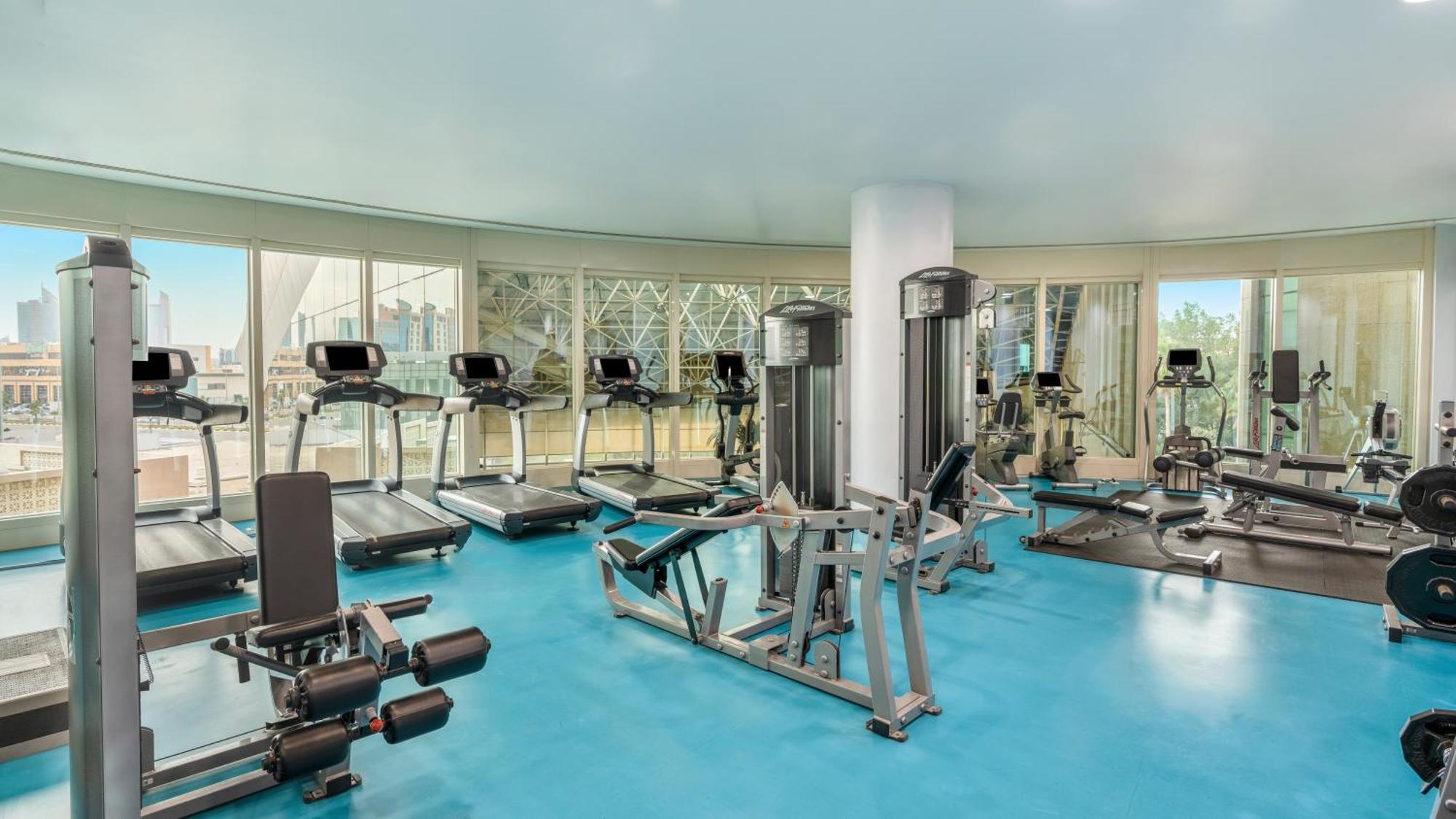 Moevenpick Hotel Al Khobar Exterior foto The gym at the hotel