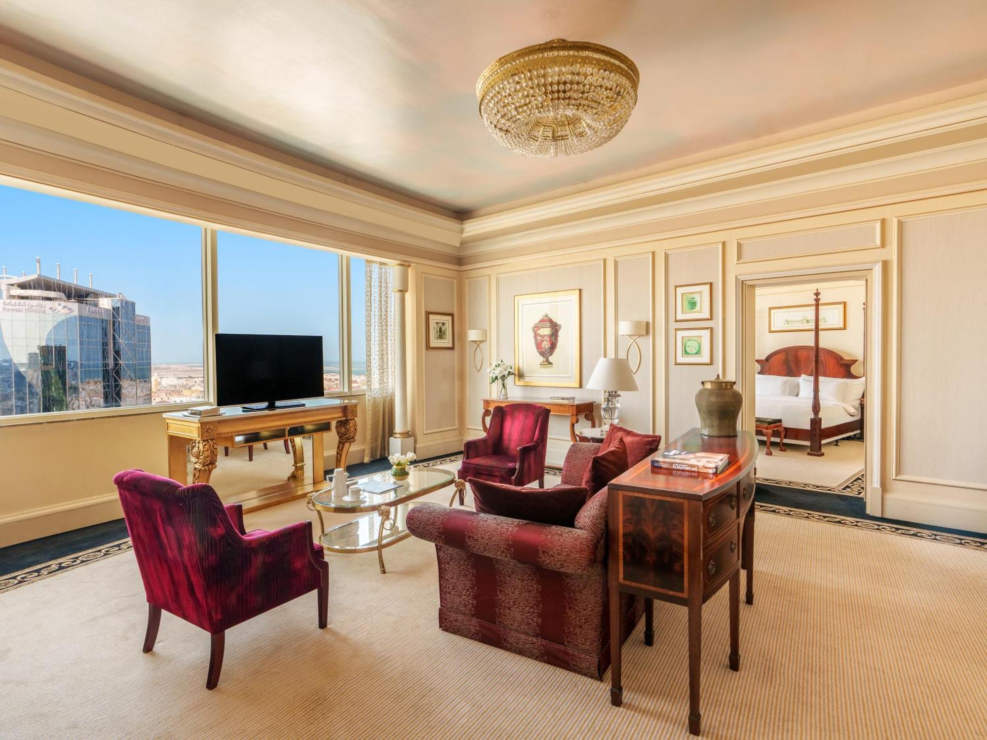 Moevenpick Hotel Al Khobar Exterior foto A suite at the Jumeirah Emirates Towers Hotel