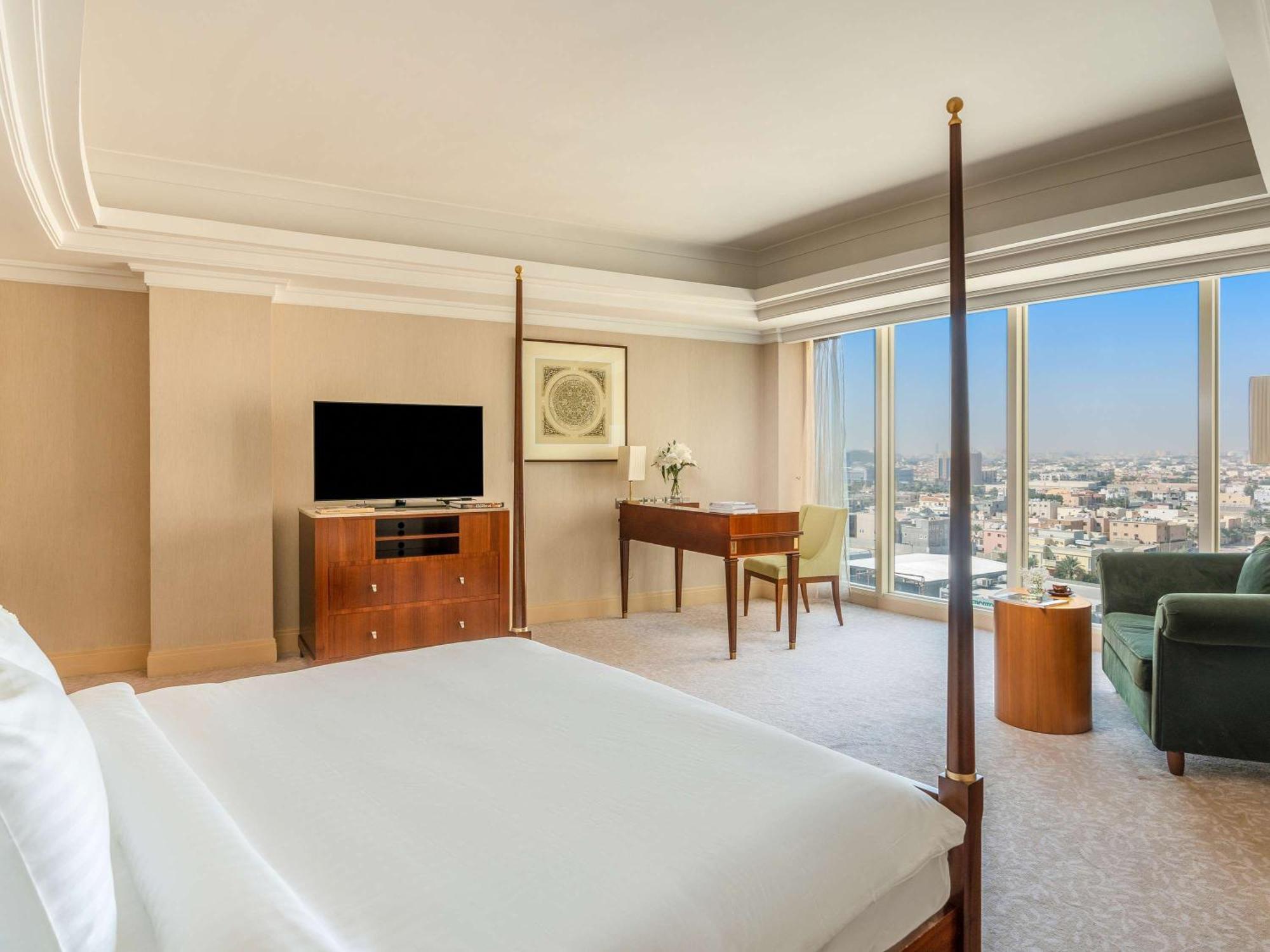 Moevenpick Hotel Al Khobar Exterior foto Deluxe Suite